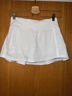 Lululemon Lot of TWO Off-White AND Black Athletic Skorts